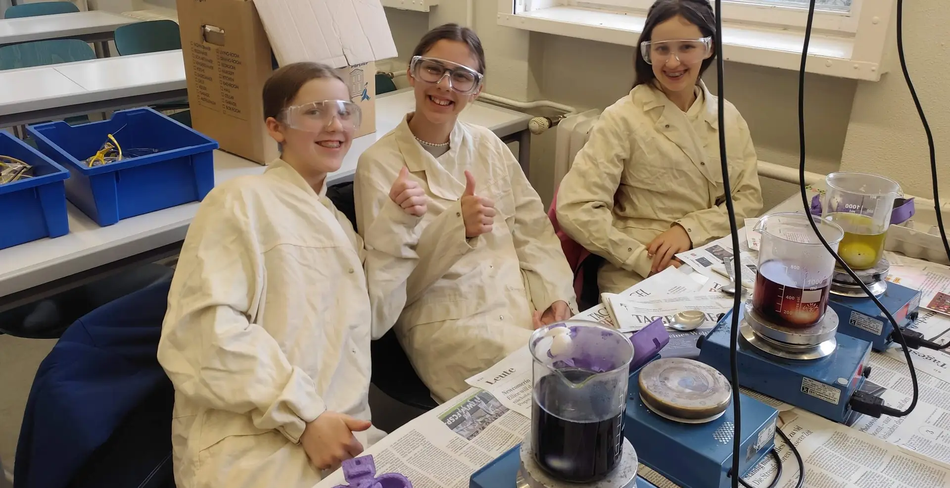 MINT-Workshop: Ostereierfarben aus der Natur